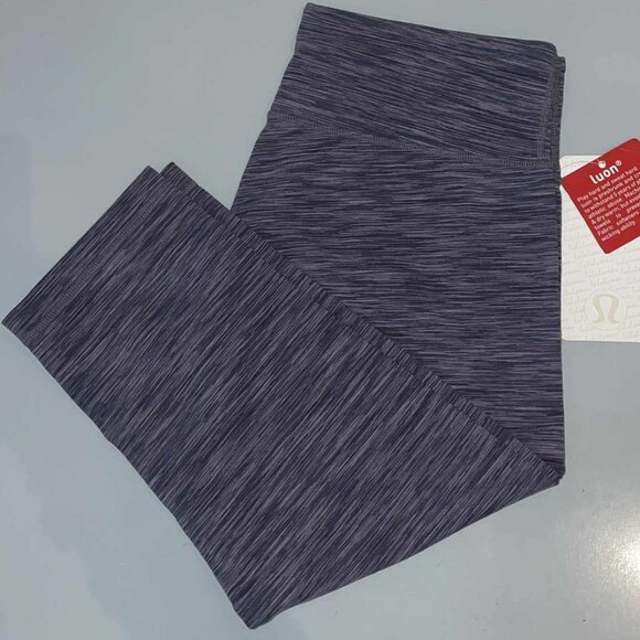 Lululemon Wunder Under Crop Black Space Dye / Black - NWT - Size 10 - Picture 5 of 7
